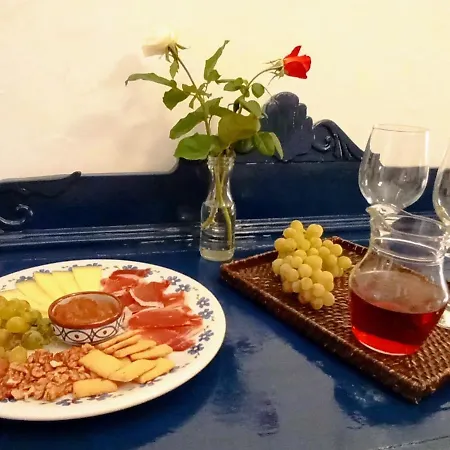 El Almendro De Maruja Apartment *