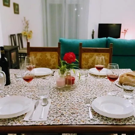 El Almendro De Maruja Apartment *